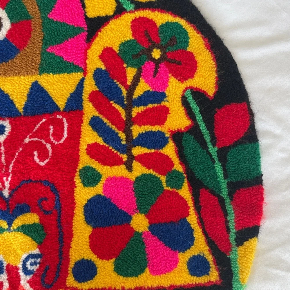 Venezuelan Handmade Colorful Round Hooked Rug Wall Tapestry Fiber Art